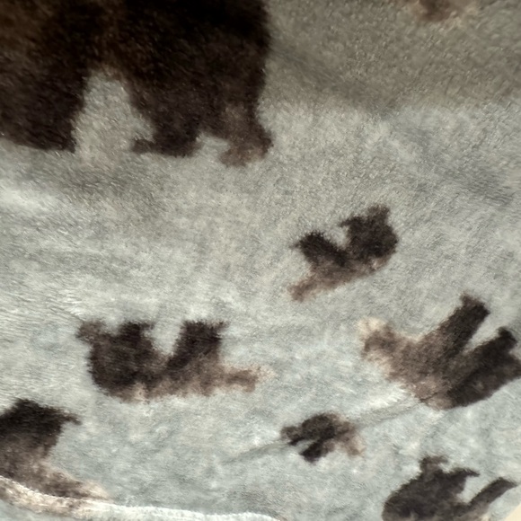 BearPaw Bear Print Cozy Robe - Picture 6 of 6
